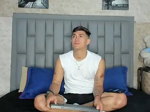 Alann Smith X online show from February 2026 11:24:02 PM