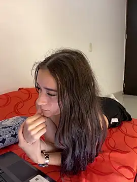 candy deluxe online show from March 2026 03:14:02 AM