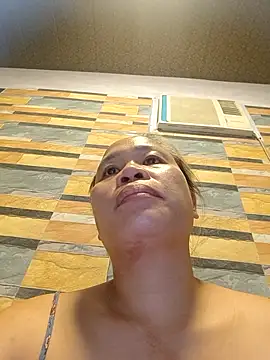 squirtshantal online show from February 2026 11:17:01 AM