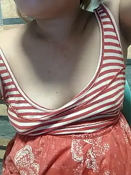 squirtshantal online show from May 2026 03:23:01 AM