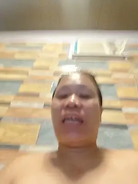squirtshantal online show from May 2026 04:07:02 AM