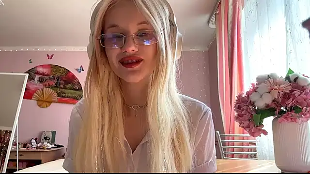 MelissaZaria online show from April 2026 06:51:01 AM