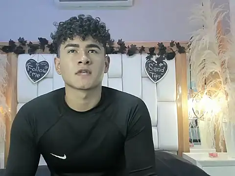 Bastixvontade online show from March 2026 10:32:01 PM