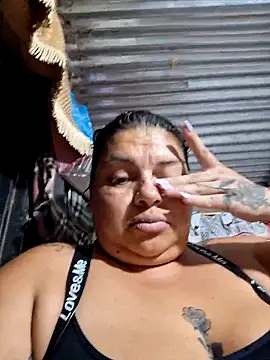 Juli Powl online show from March 2026 02:28:02 AM