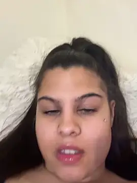 Snapshot of Vivike234 chatting on February 2026 06:17:02 PM Vivike234 online show from February 2026 06:17:02 PM