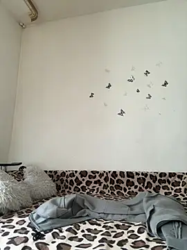 Vivike234 online show from April 2026 01:12:02 PM