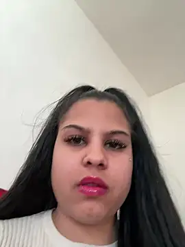 Vivike234 online show from April 2026 03:12:01 PM