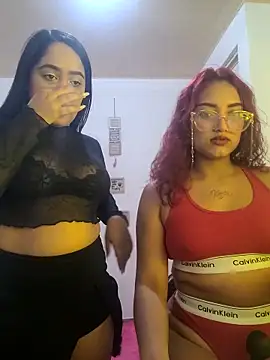 Snapshot of Aleja_Sammy chatting on February 2026 04:19:01 PM Aleja Sammy online show from February 2026 04:19:01 PM