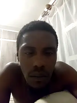 Snapshot of hungrydick35 chatting on February 2026 06:39:02 PM hungrydick35 online show from February 2026 06:39:02 PM