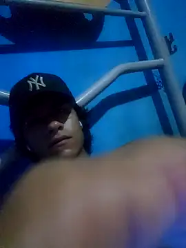 Snapshot of 22cm-maan chatting on February 2026 07:36:02 AM 22cm-maan online show from February 2026 07:36:02 AM