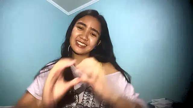 RessieAshcroft online show from February 2026 01:20:01 PM