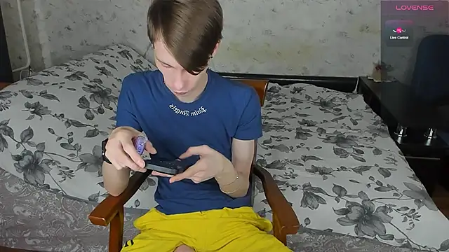 Erick Wilson online show from May 2026 04:17:02 AM