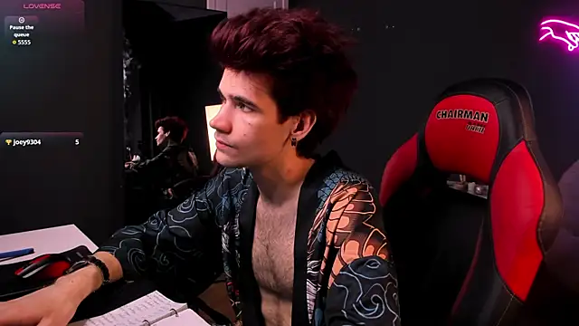 Snapshot of trevor_dreams chatting on February 2026 12:25:01 PM trevor dreams online show from February 2026 12:25:01 PM