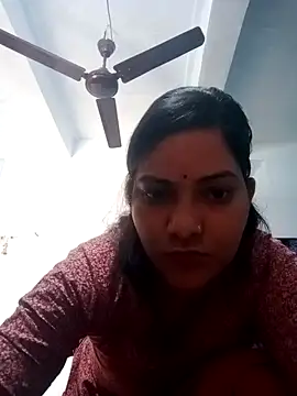 Snapshot of Anushka_Singh0 chatting on March 2026 04:07:02 AM Anushka Singh0 online show from March 2026 04:07:02 AM
