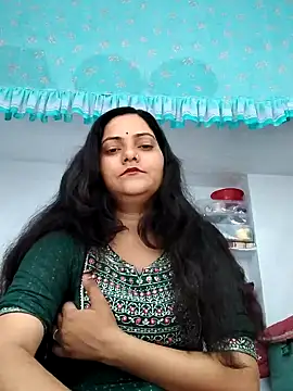 Snapshot of Anushka_Singh0 chatting on April 2026 08:01:02 AM Anushka Singh0 online show from April 2026 08:01:02 AM