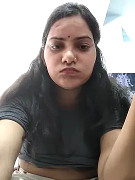 Snapshot of Anushka_Singh0 chatting on April 2026 06:33:02 AM Anushka Singh0 online show from April 2026 06:33:02 AM