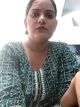 Snapshot of Anushka_Singh0 chatting on May 2026 05:27:01 AM Anushka Singh0 online show from May 2026 05:27:01 AM