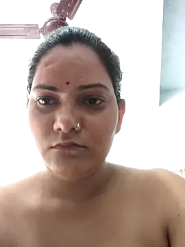 Snapshot of Anushka_Singh0 chatting on June 2026 04:14:02 AM Anushka Singh0 online show from June 2026 04:14:02 AM