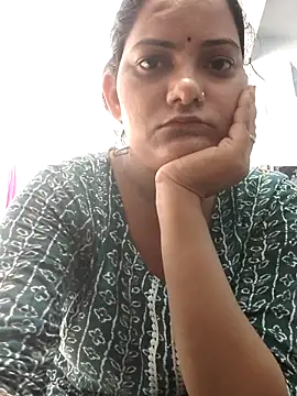 Snapshot of Anushka_Singh0 chatting on June 2026 05:06:02 AM Anushka Singh0 online show from June 2026 05:06:02 AM