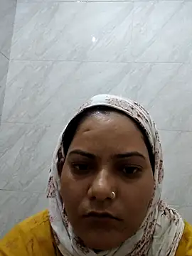 Snapshot of Anushka_Singh0 chatting on June 2026 12:13:02 AM Anushka Singh0 online show from June 2026 12:13:02 AM