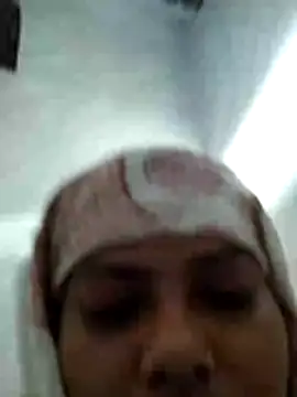 Snapshot of Anushka_Singh0 chatting on June 2026 01:27:01 AM Anushka Singh0 online show from June 2026 01:27:01 AM