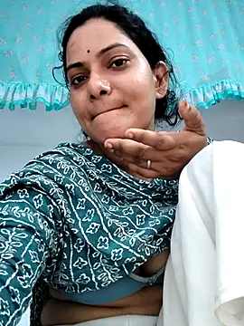 Snapshot of Anushka_Singh0 chatting on July 2026 03:23:01 AM Anushka Singh0 online show from July 2026 03:23:01 AM