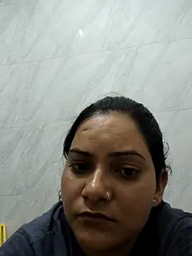 Snapshot of Anushka_Singh0 chatting on July 2026 04:24:01 PM Anushka Singh0 online show from July 2026 04:24:01 PM