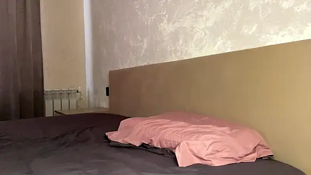 HereLora online show from March 2026 11:24:01 AM