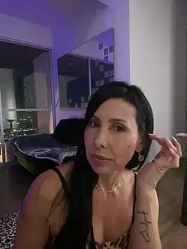 Snapshot of caritoo21 chatting on February 2026 12:20:01 AM caritoo21 online show from February 2026 12:20:01 AM