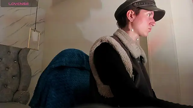 Snapshot of Fieramadame chatting on February 2026 12:03:01 PM Fieramadame online show from February 2026 12:03:01 PM