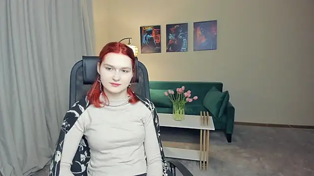 Snapshot of LinaMalech chatting on February 2026 01:52:02 PM LinaMalech online show from February 2026 01:52:02 PM