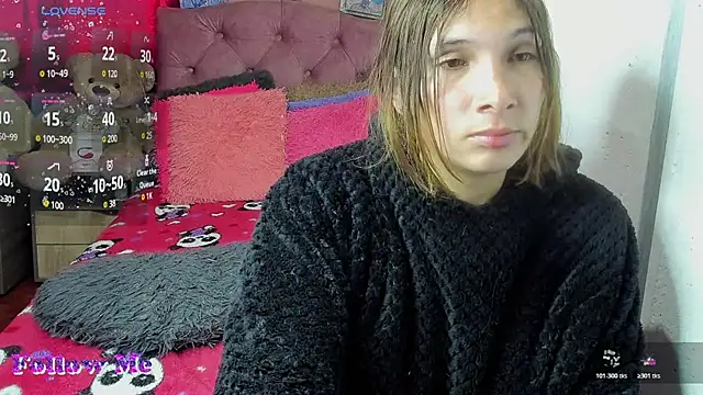 Tiffanny bunny97 online show from March 2026 09:51:02 PM