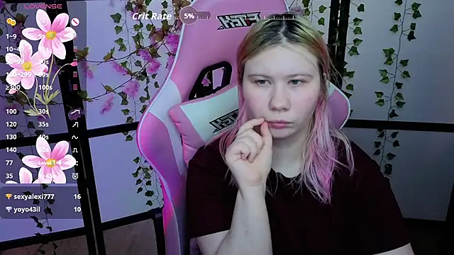 kitsune little online show from May 2026 01:33:01 AM
