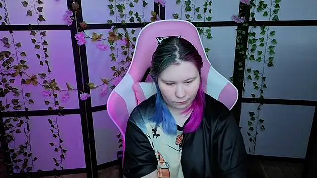 kitsune little online show from May 2026 08:07:02 AM