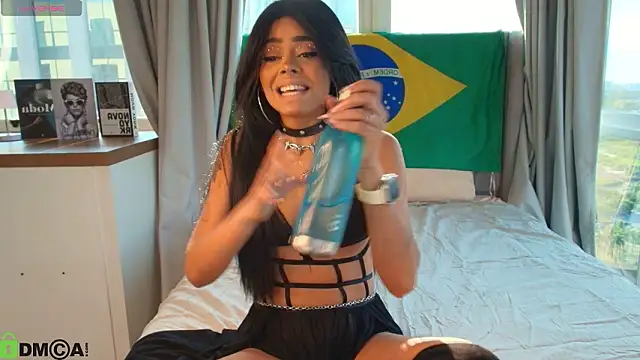 Pauline Clark online show from March 2026 07:43:02 PM