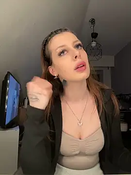 SweetJohana online show from February 2026 07:14:02 PM