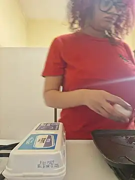 Snapshot of VelvetVixen_735 chatting on February 2026 11:28:01 AM VelvetVixen 735 online show from February 2026 11:28:01 AM