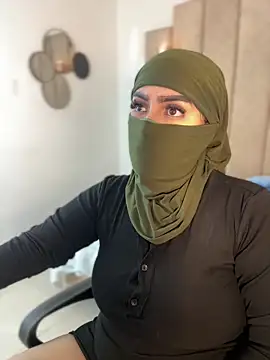 Snapshot of rashaaa_ chatting on February 2026 01:15:02 AM rashaaa online show from February 2026 01:15:02 AM