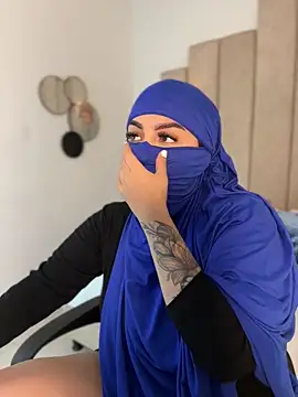 rashaaa  online show from March 2026 02:18:01 AM