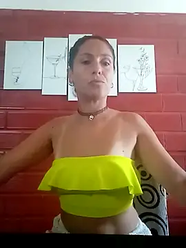 Snapshot of Soymunaa chatting on February 2026 01:53:02 PM Soymunaa online show from February 2026 01:53:02 PM