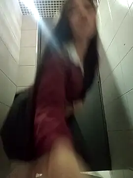 Snapshot of Gatita_Only17 chatting on February 2026 05:11:02 PM Gatita Only17 online show from February 2026 05:11:02 PM