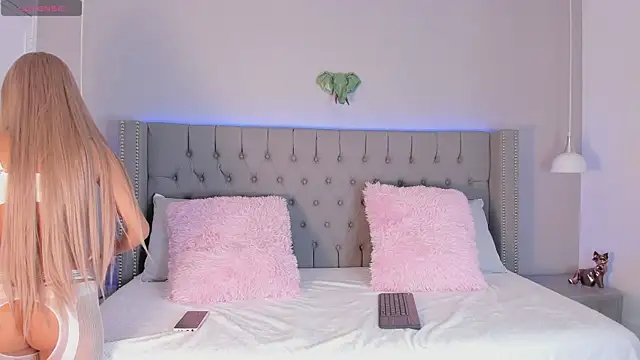 angelina honey  online show from March 2026 04:07:02 AM