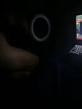 Snapshot of obsidian_paws chatting on February 2026 03:03:01 AM obsidian paws online show from February 2026 03:03:01 AM