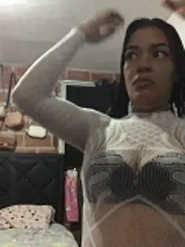 Isabela026 online show from February 2026 03:05:01 AM