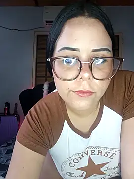 Snapshot of Blanquita_vip chatting on May 2026 09:53:02 PM Blanquita vip online show from May 2026 09:53:02 PM