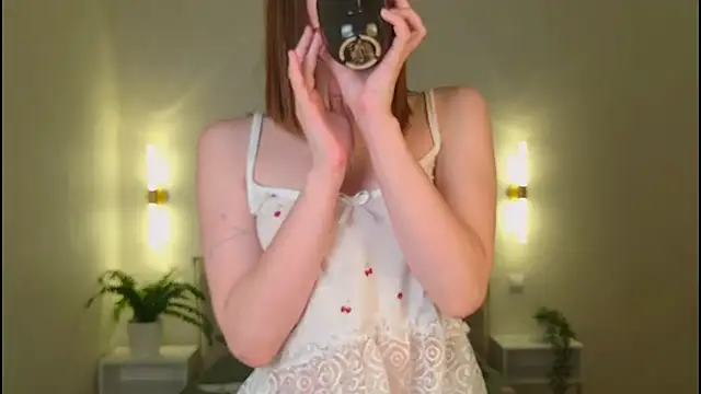 MellyAlfaay online show from February 2026 09:40:01 AM