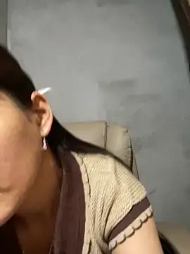 Snapshot of Tina-hotsx chatting on February 2026 02:25:01 PM Tina-hotsx online show from February 2026 02:25:01 PM