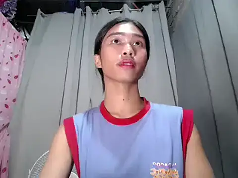 katrina bigcock69 online show from April 2026 12:43:01 PM