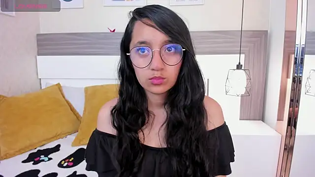 Emilyblussh online show from March 2026 06:36:01 PM