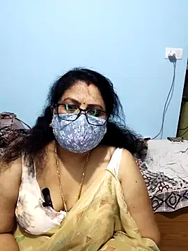Kannadasexywifes online show from April 2026 06:10:01 PM